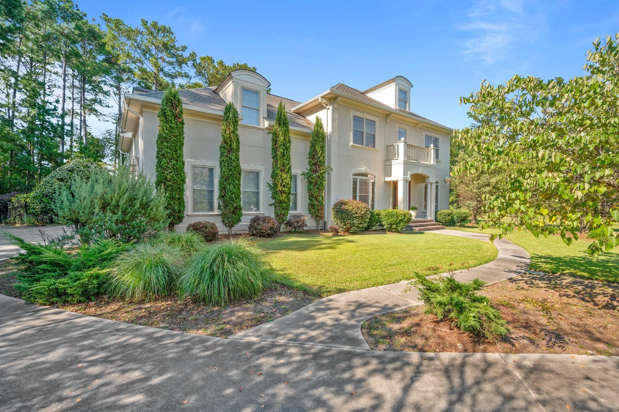 Two-story home exterior in Pooler, Georgia